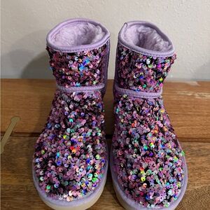 Like New UGG Classic Mini Stellar Sequin Boots Lilac Frost Size 8